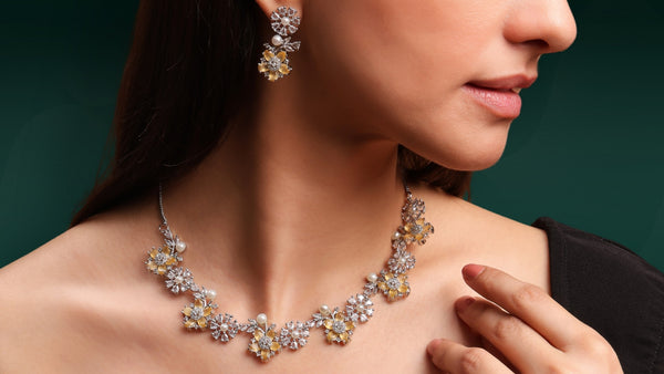 Flower Necklace Set With Pearl