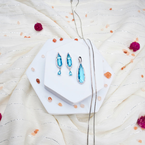 Chimes Pendant Set