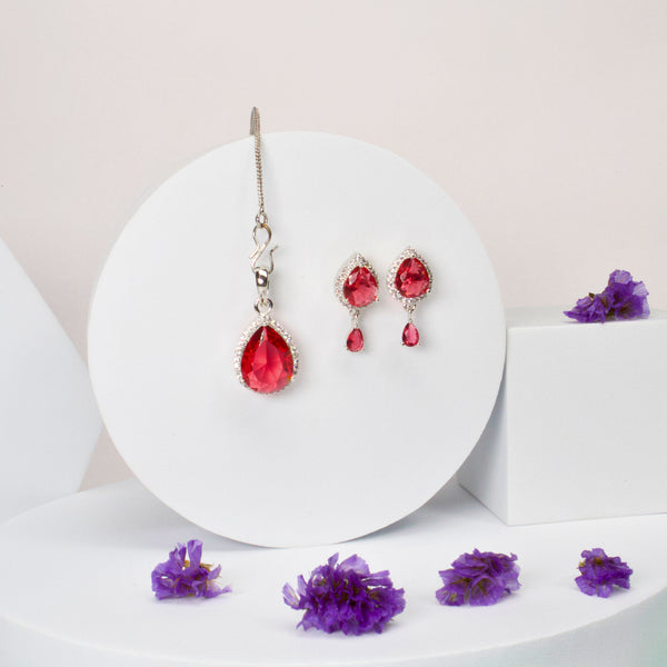 Pear Shaped Pendant Set