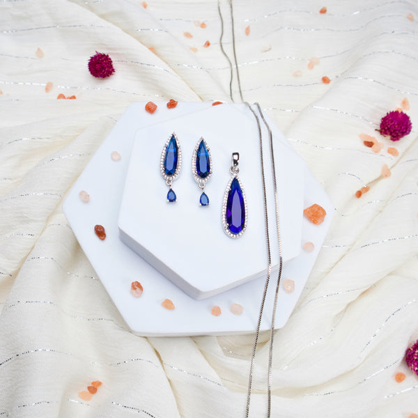 Chimes Pendant Set