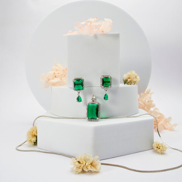 Cubic Pendant Set