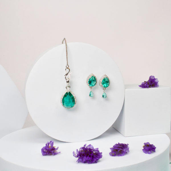 Pear Shaped Pendant Set